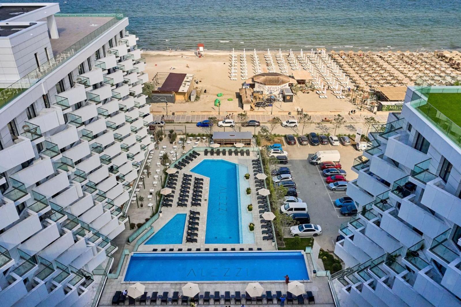 Retro Apartment In Infinity Beach Resort Mamaia Exterior photo